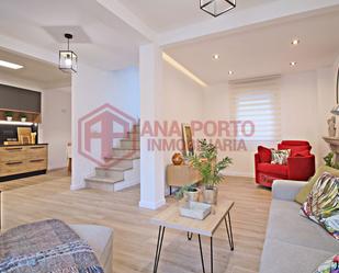 Living room of House or chalet to rent in O Grove    with Private garden, Parquet flooring and Terrace