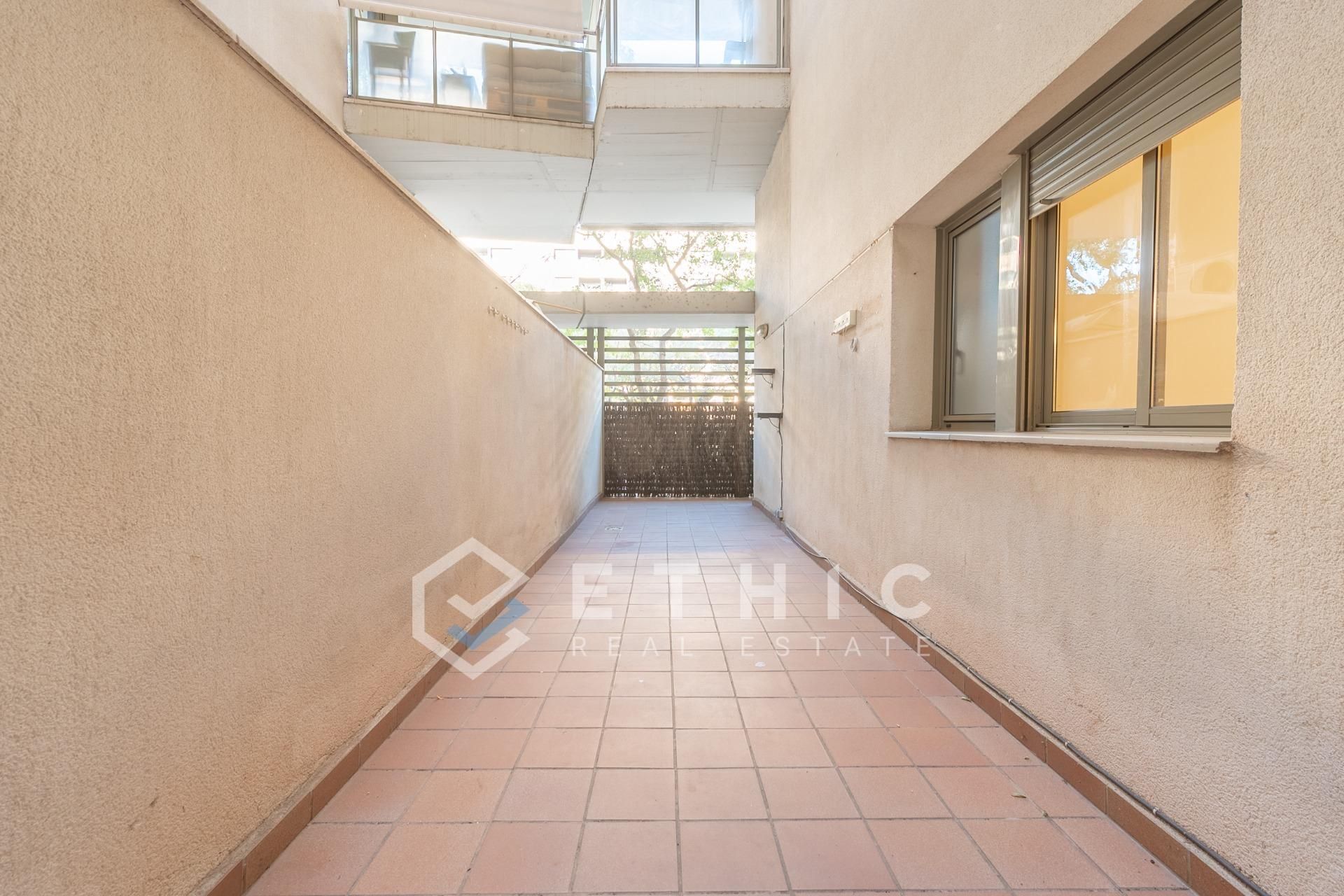 Terrassa de Planta baixa en venda en  Barcelona Capital amb Aire condicionat, Calefacció i Jardí privat