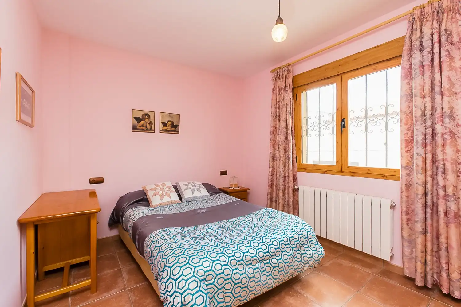 Dormitori de Casa o xalet en venda en Purullena amb Aire condicionat, Jardí privat i Terrassa