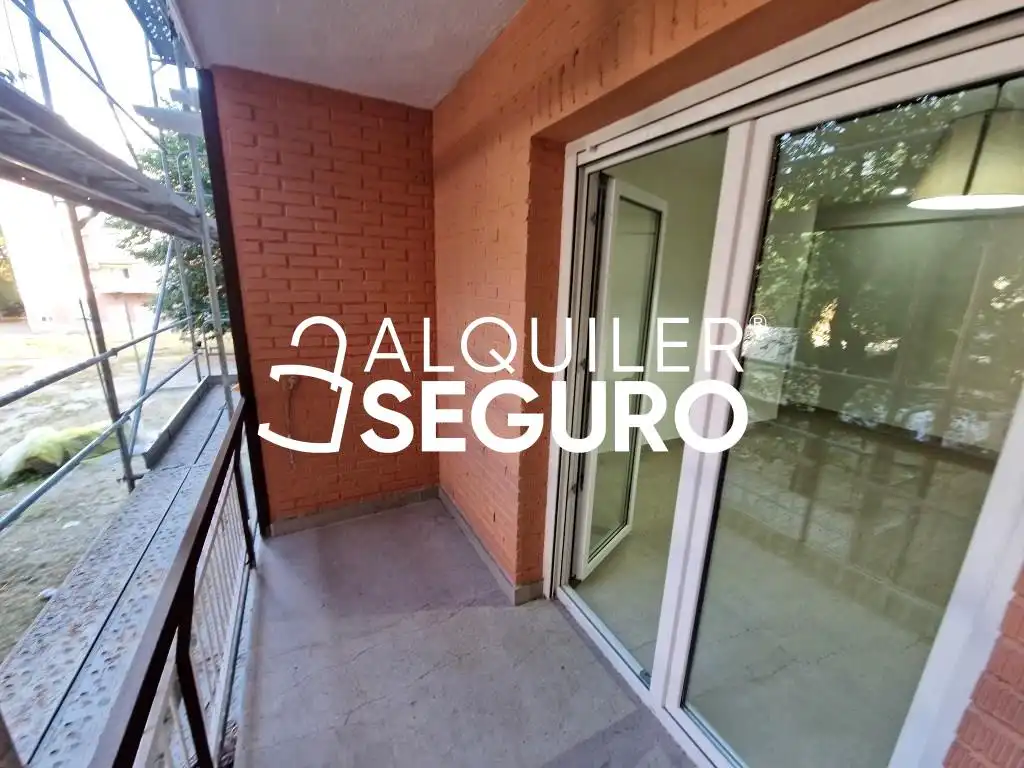 Terraza de Piso de alquiler en Móstoles con Aire acondicionado y Calefacción