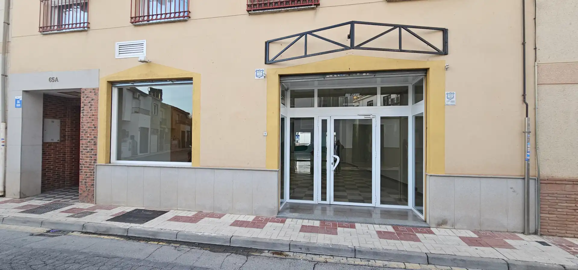 Commercial properties for rent in Maracena