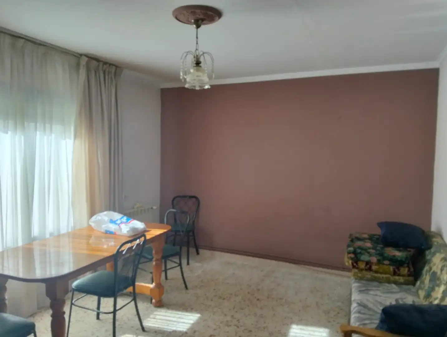 Sala de estar de Casa o chalet en venta en El Romeral con Calefacción