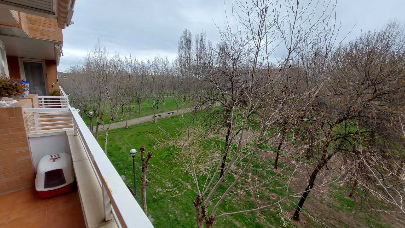 Jardí de Pis en venda en  Logroño amb Calefacció, Terrassa i Traster