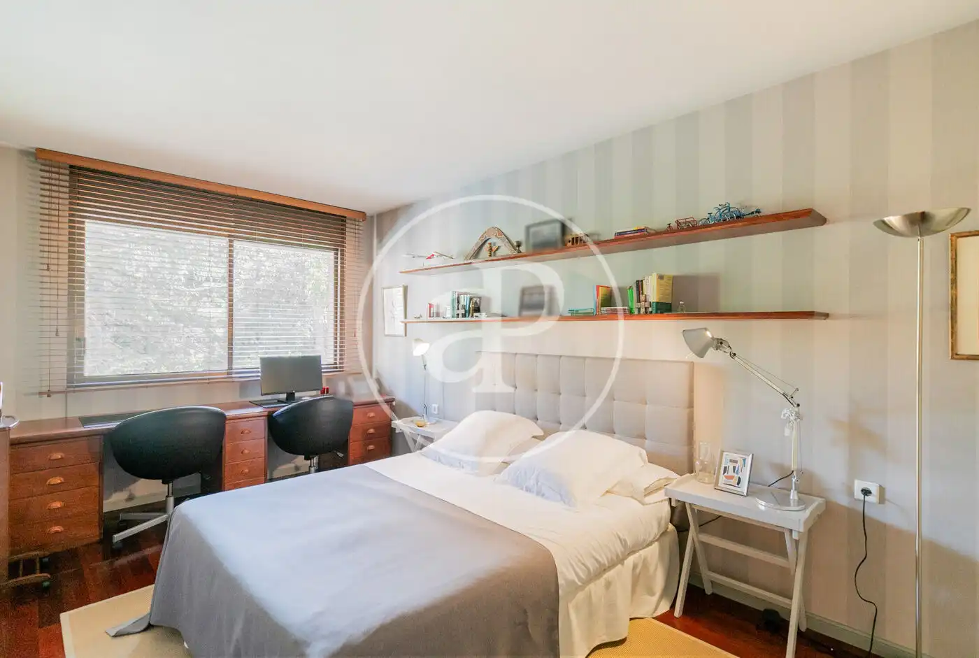 Habitación de Piso en venta en Barcelona con Aire acondicionado, Calefacción y Jardín privado