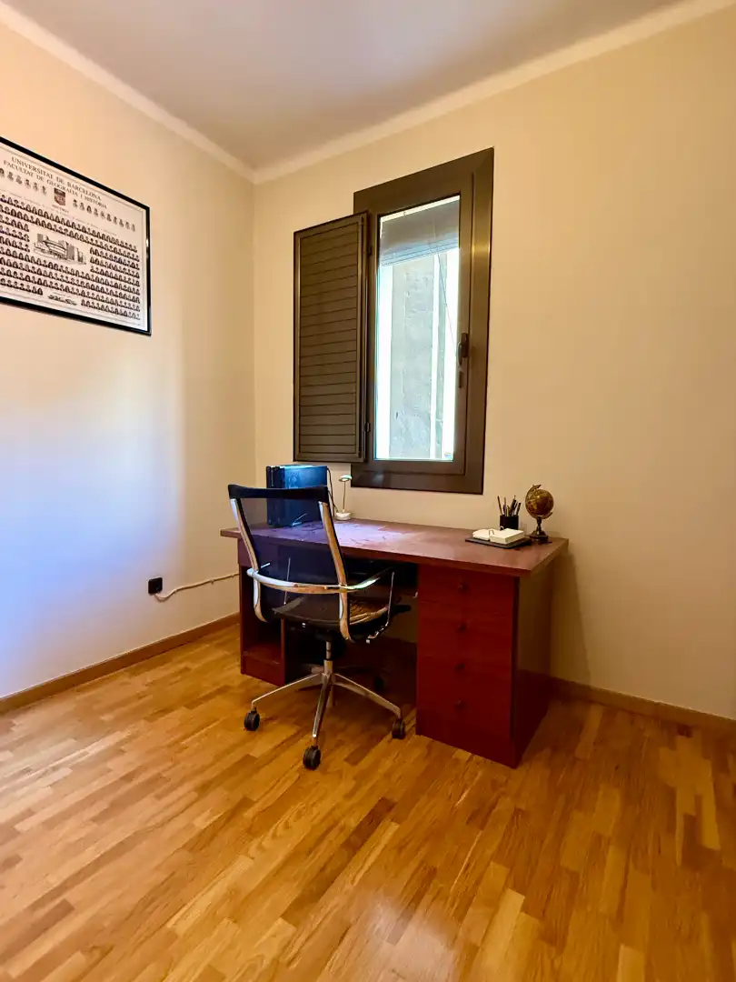 Flat for sale in Barcelona  with Heating, Parquet flooring and Furnished