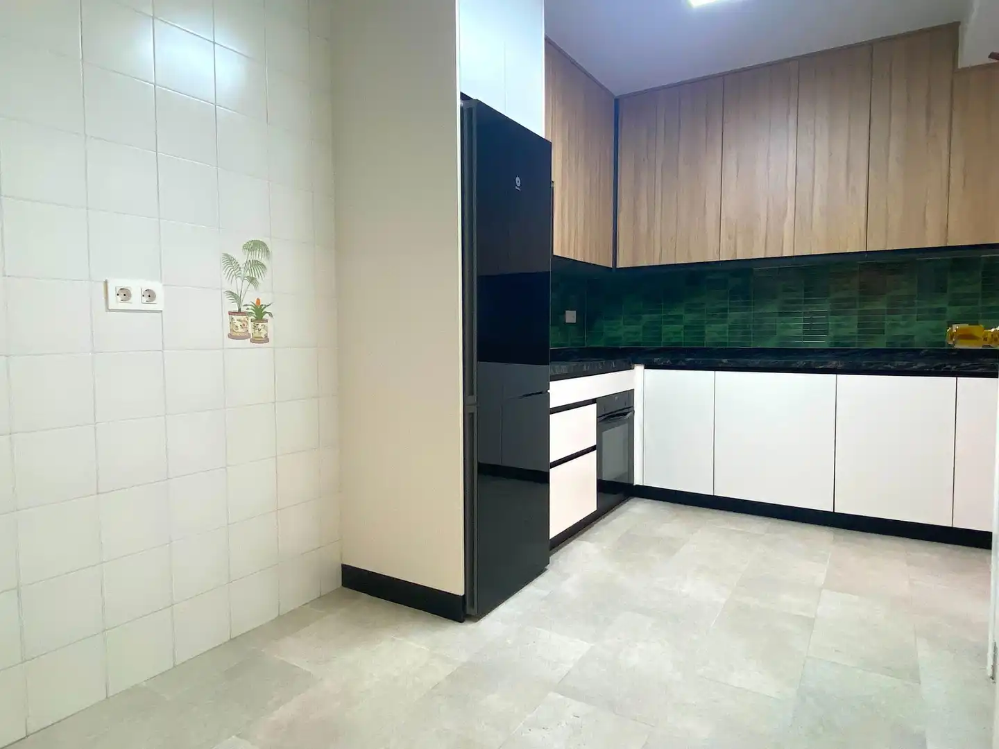 Küche von Wohnung zur Miete in Granada mit Klimaanlage und Heizung