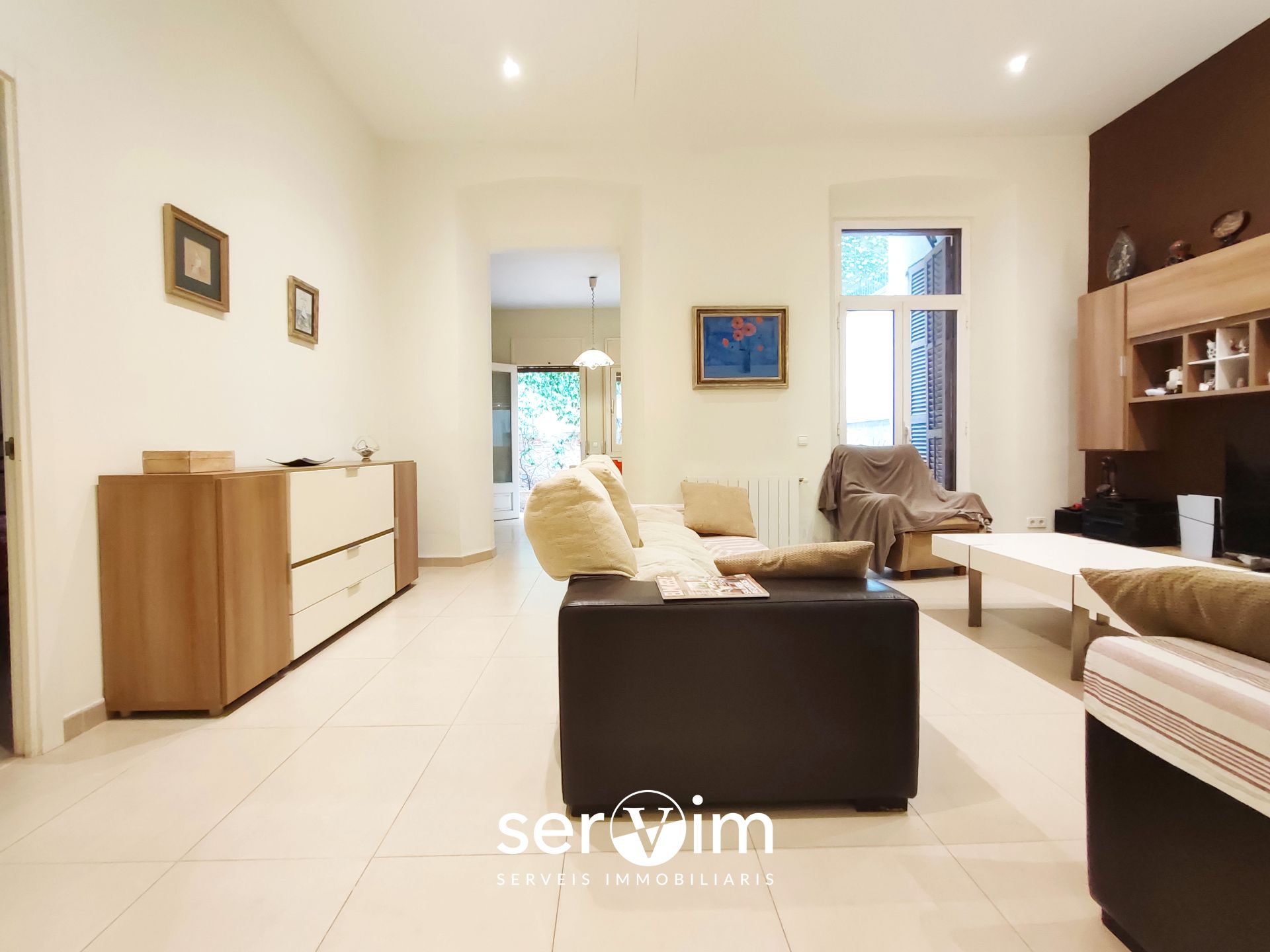 Living room of Flat for sale in Girona Capital  with Heating and Private garden
