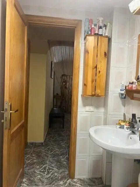 Bathroom of Flat for sale in Telde