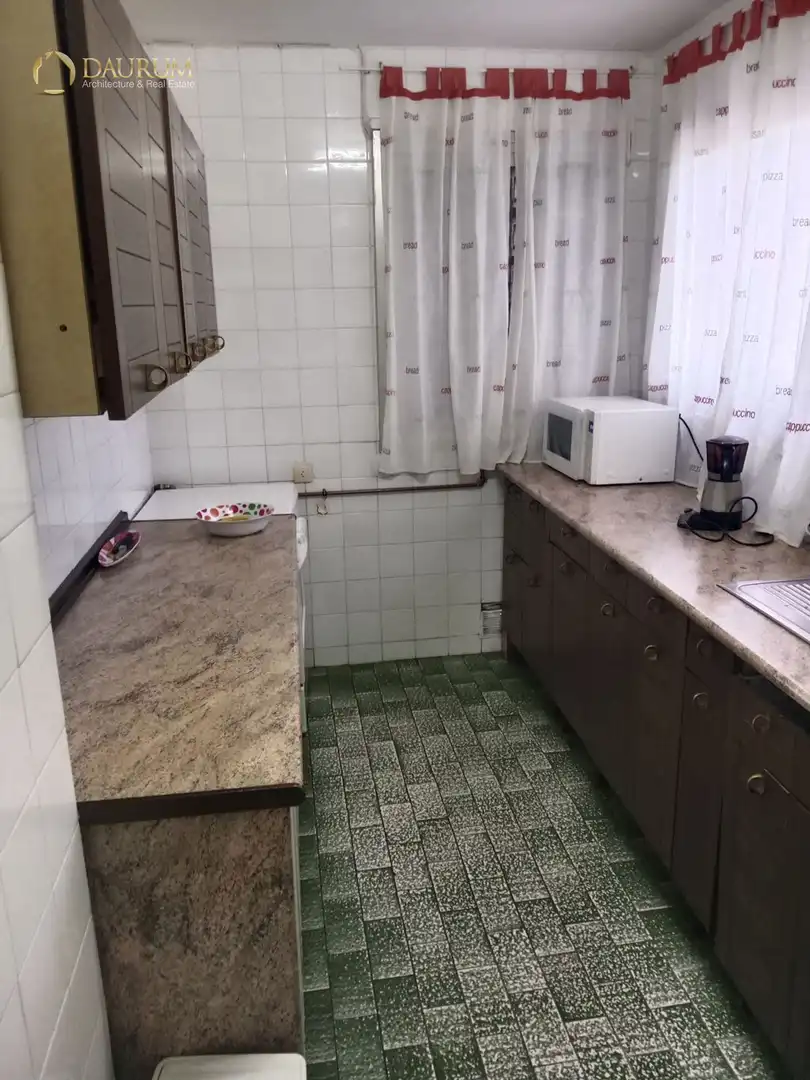 Cuina de Pis en venda en Madrid amb Calefacció
