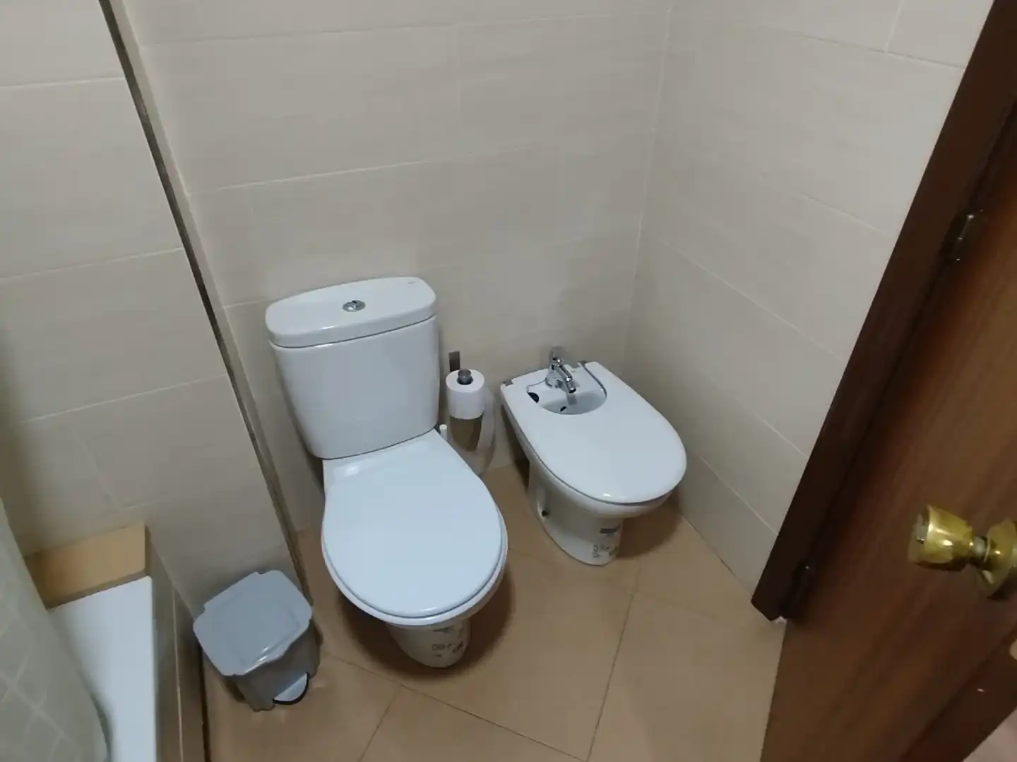 Bathroom of Flat for rent in Murcia  with Furnished and Washing machine