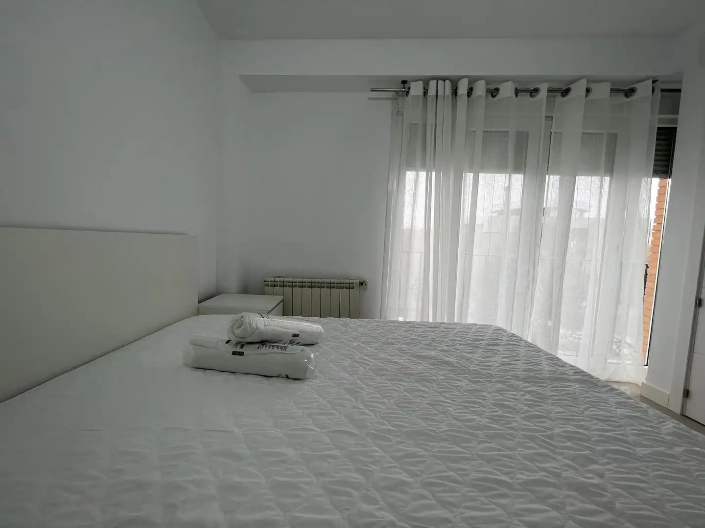 Bedroom of Flat for share in Illescas  with Air Conditioner, Heating and Furnished