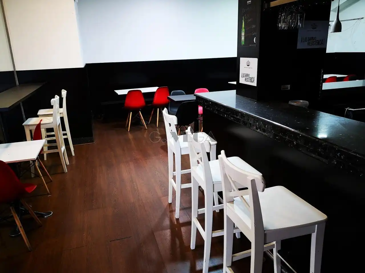 Local en venta en Vigo  con Aire acondicionado y Amueblado