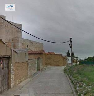 Casa-chalet en Venta en Calle CASTILLO en Fuentes de Valdepero