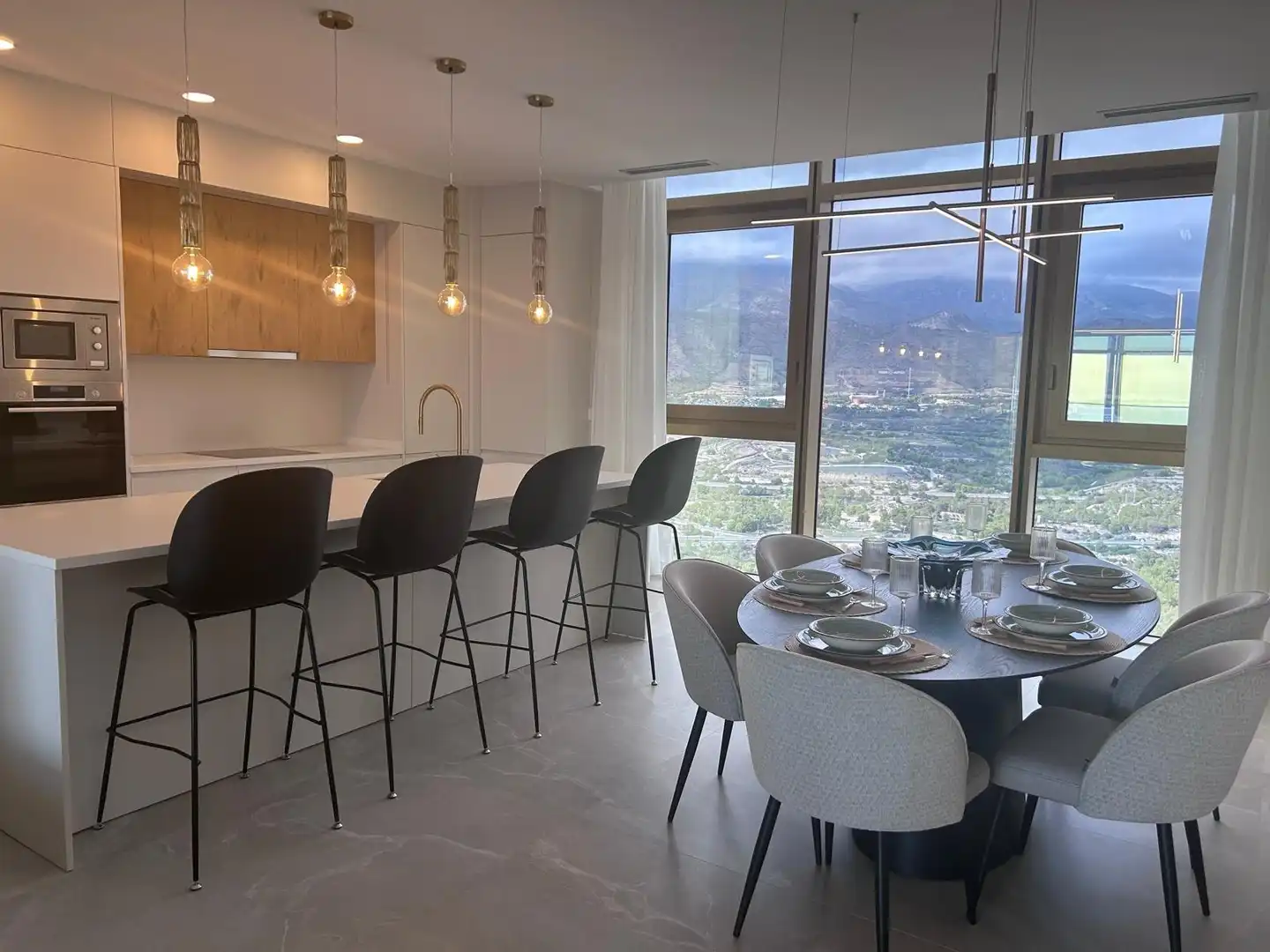 Dining room of Flat for sale in Benidorm  with Air Conditioner, Private garden and Terrace