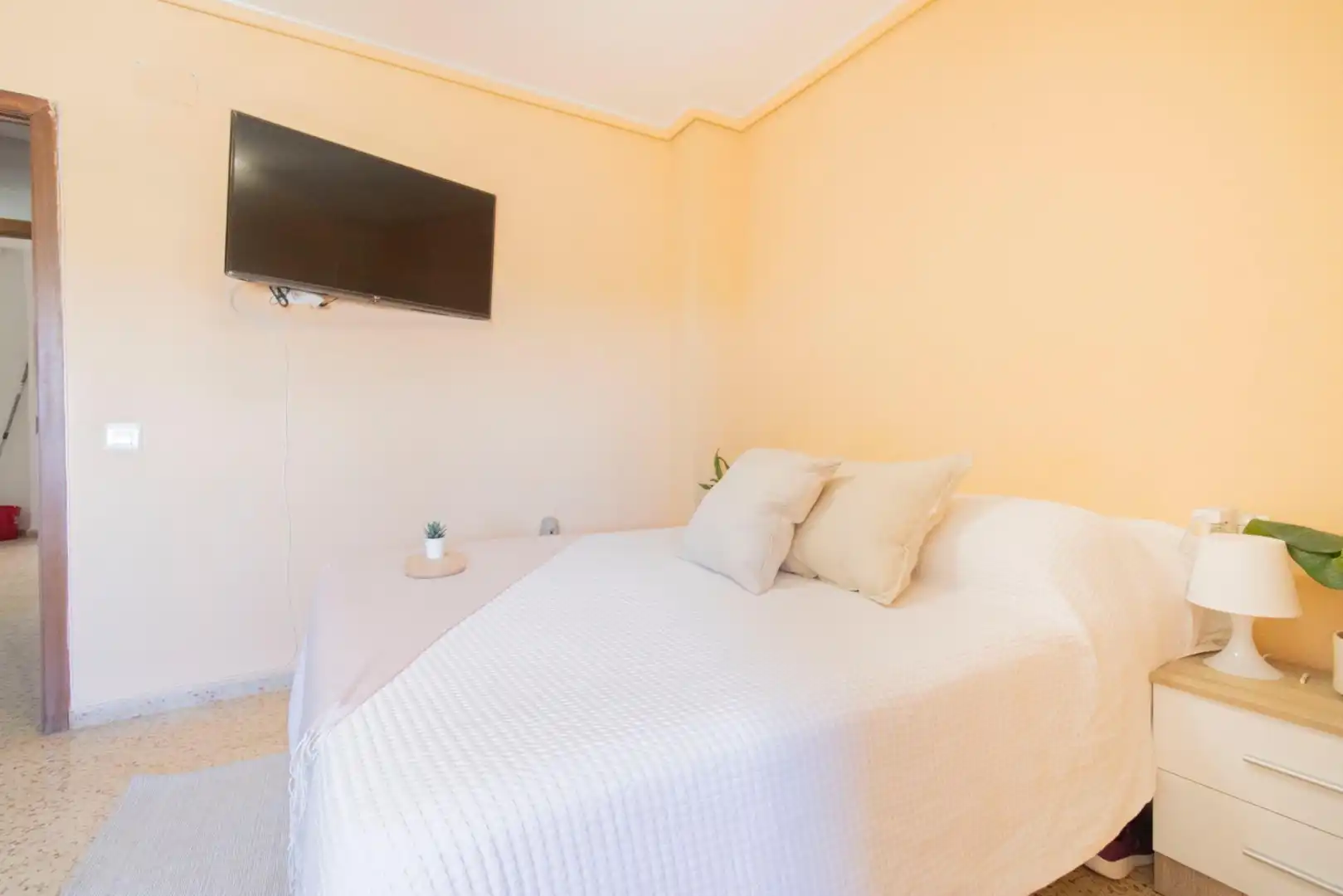 Habitación de Piso en venta en Valencia con Aire acondicionado, Trastero y Balcón