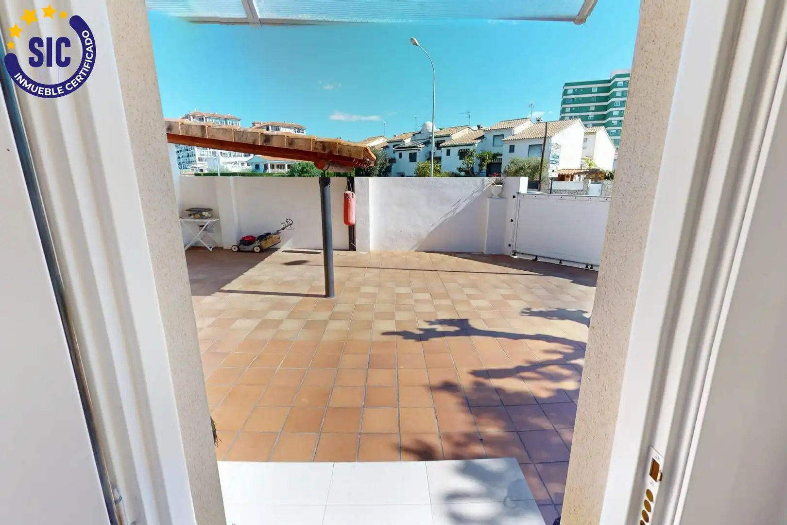 Terrassa de Casa o xalet en venda en Benicasim / Benicàssim amb Aire condicionat, Jardí privat i Parquet