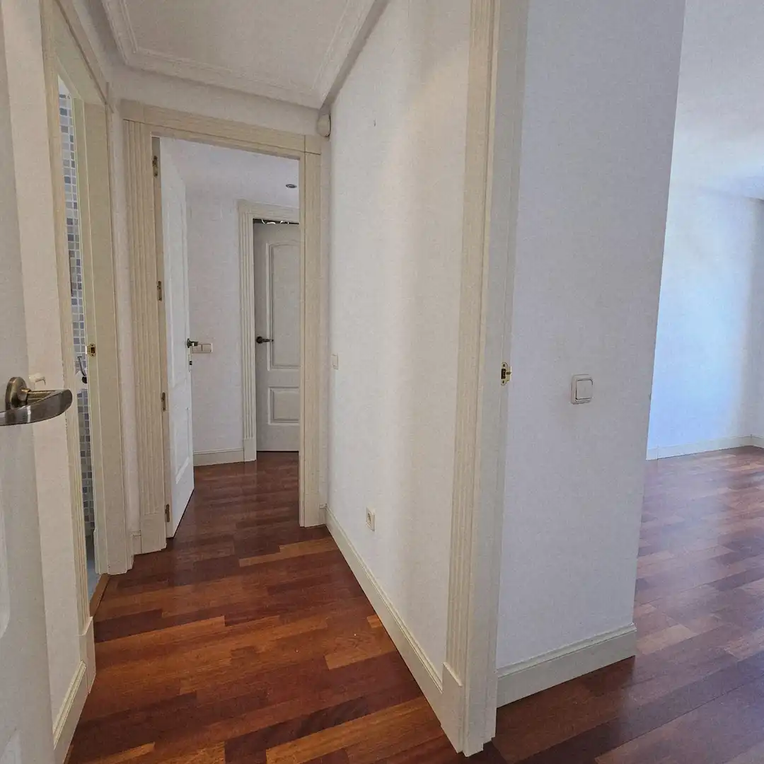 Flat for rent in Madrid  with Air Conditioner, Heating and Terrace