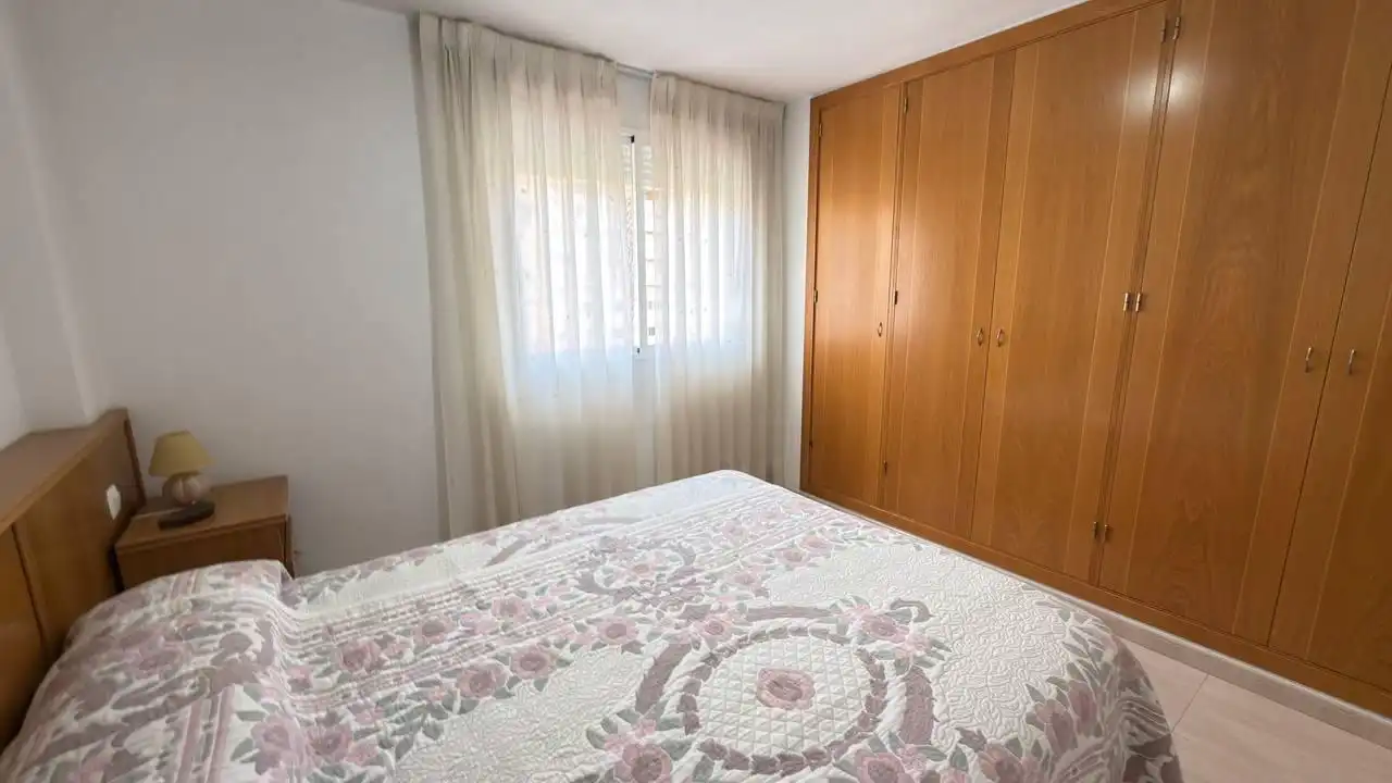 Bedroom of Flat for rent in Alicante / Alacant  with Air Conditioner, Terrace and Furnished