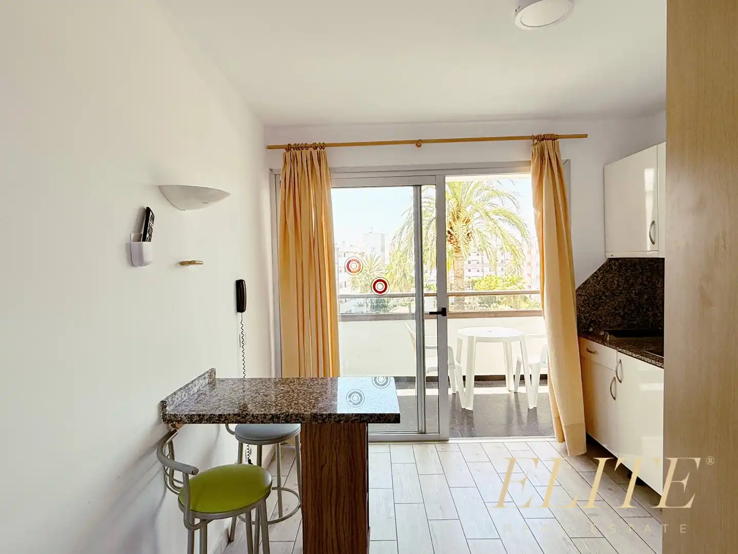 Balcony of Study for sale in San Bartolomé de Tirajana  with Private garden, Terrace and Furnished