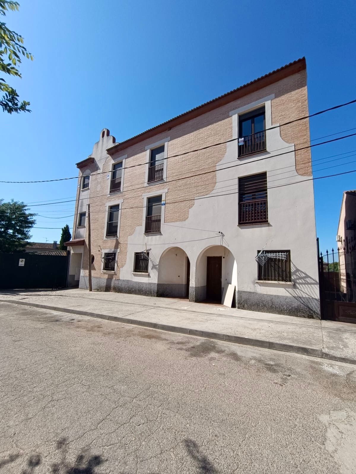 Exterior view of Flat for sale in Hormigos