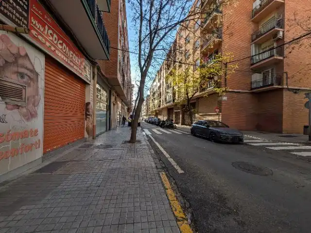 Vista exterior de Garatge en venda en Zaragoza