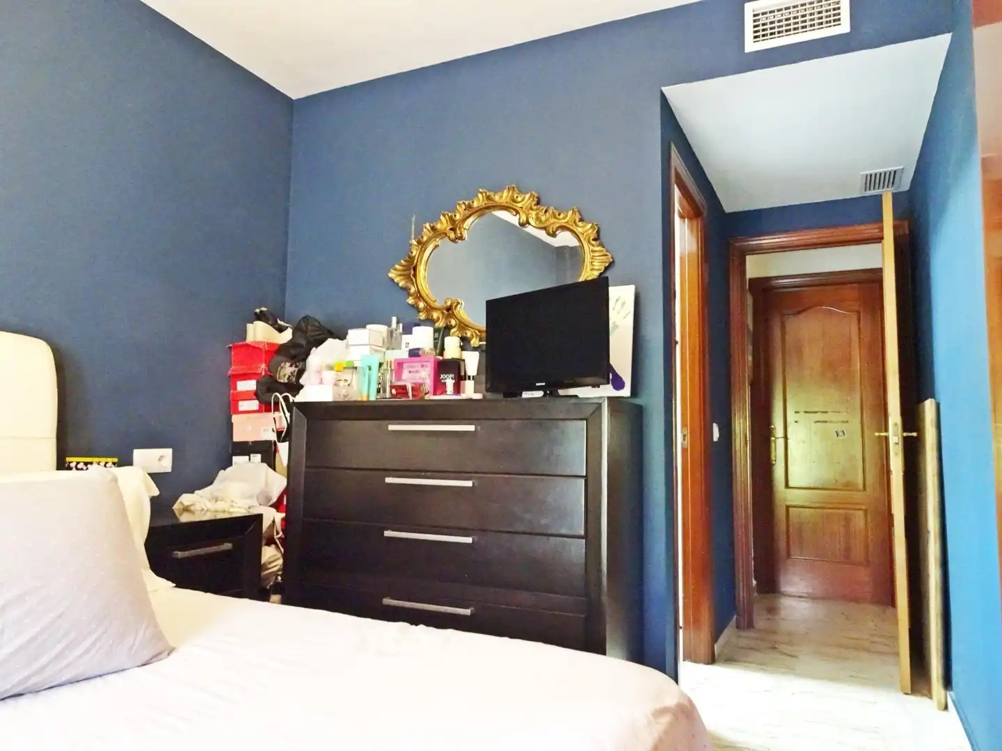Habitación de Piso en venta en Málaga con Aire acondicionado, Terraza y Amueblado