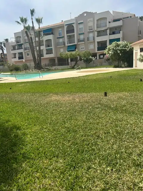 Schwimmbecken von Wohnung zum Verkauf in Salobreña mit Schwimmbad, Möbliert und Gemeinschaftspool
