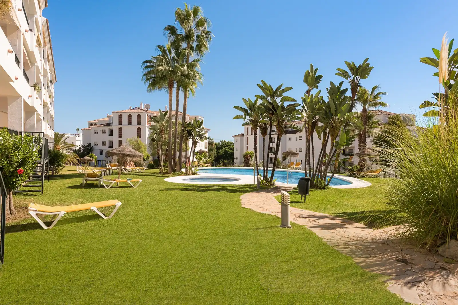 Jardín de Apartamento en venta en Mijas con Aire acondicionado, Terraza y Trastero