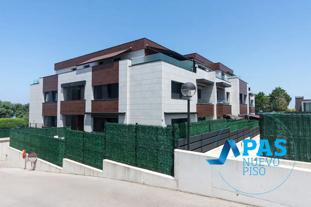 Exterior view of Flat for sale in Santa Cruz de Bezana  with Heating, Private garden and Terrace