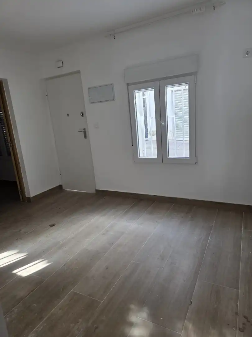 Bedroom of Flat for rent in Parla  with Parquet flooring and Washing machine