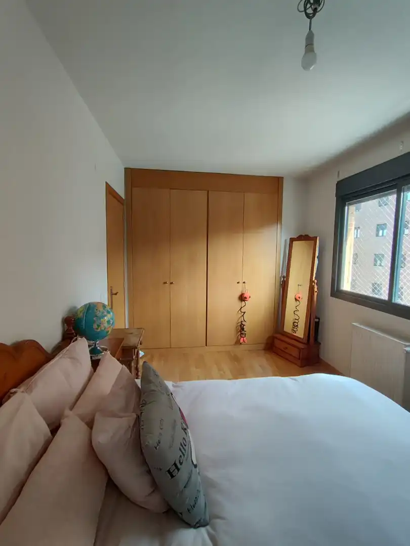Habitación de Piso en venta en Madrid