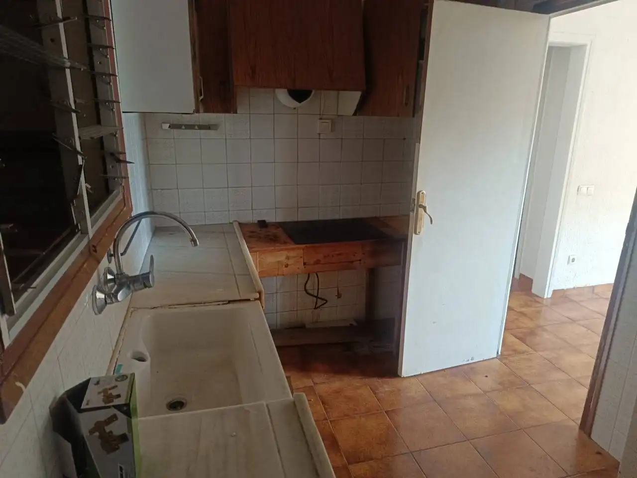 Kitchen of Flat for sale in Sabadell  with Balcony