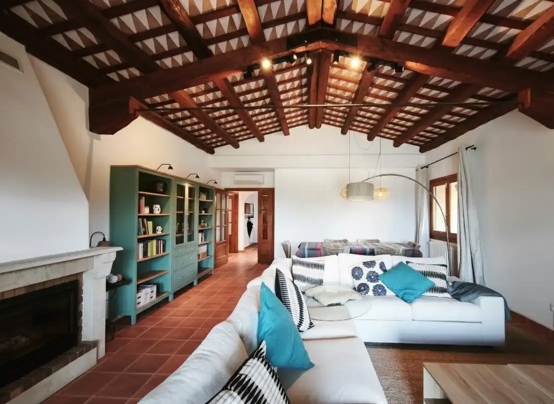 Casa o chalet de alquiler en 5 Carrer de Carlemany, Peralada