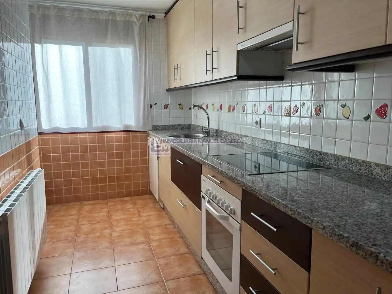 Cocina de Piso en venta en Cáceres con Calefacción, Terraza y Trastero