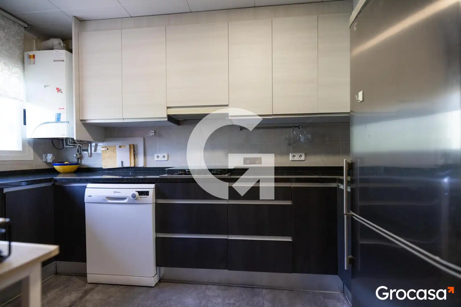 Kitchen of Flat for sale in Lleida  with Air Conditioner, Heating and Storage room