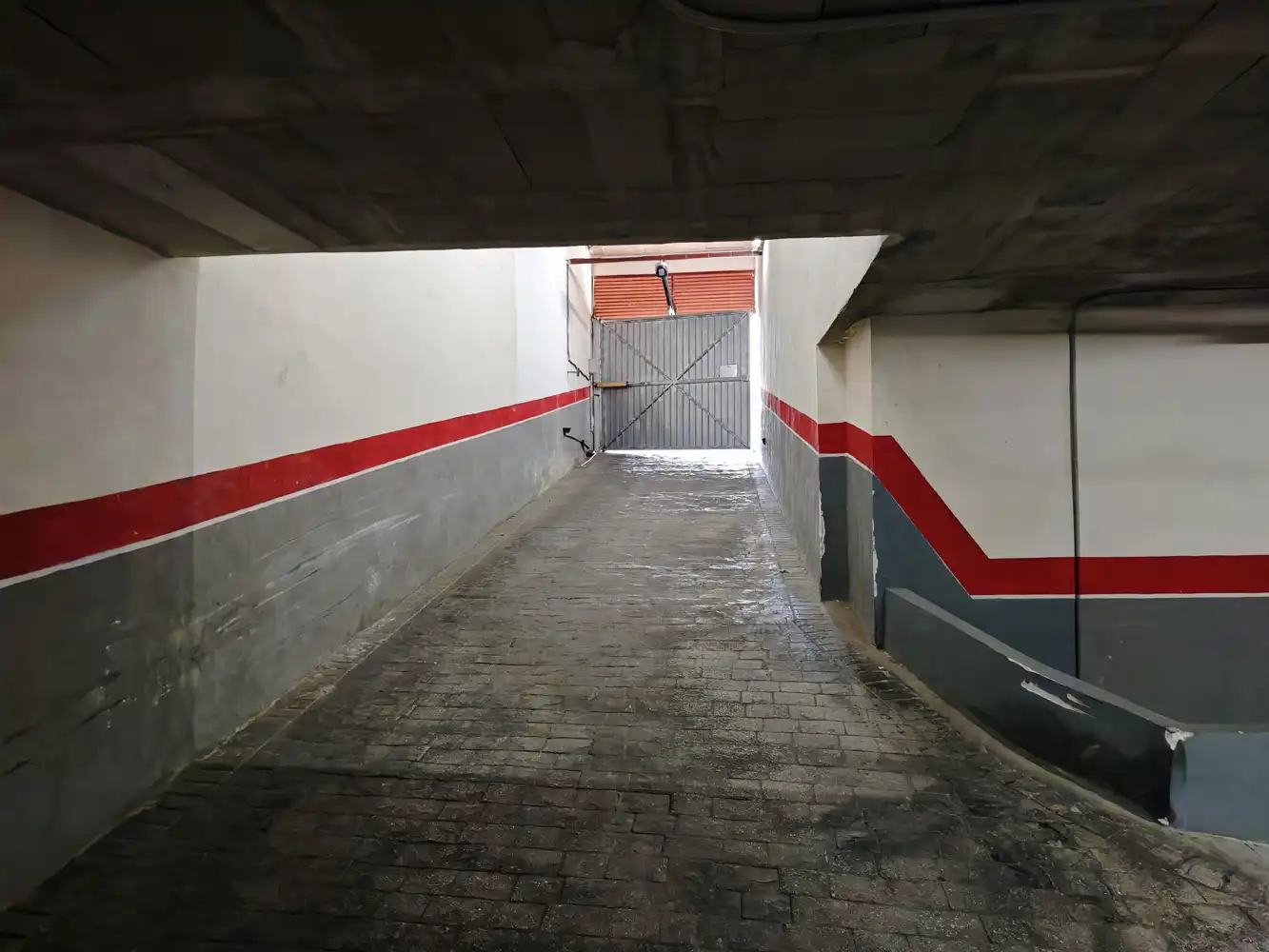 Individuel avec ascenseur à vendre à Carrer de Sant Joan Bosco 37, imagen 4