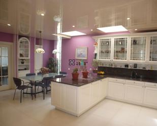 Kitchen of House or chalet for sale in  Logroño  with Heating, Terrace and Storage room