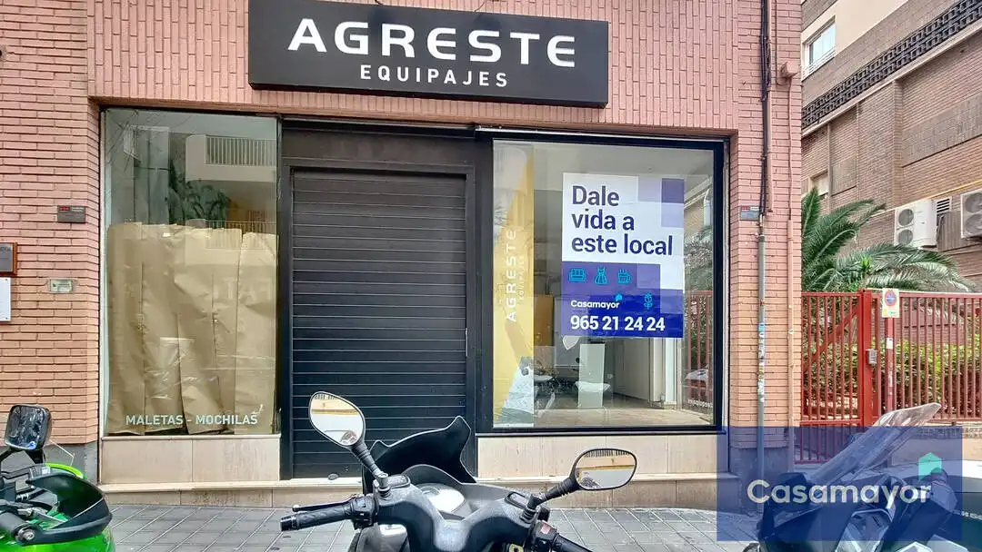 Local comercial de lloguer a Carrer General O'Donnell