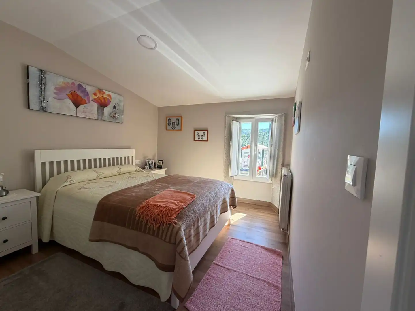 Habitación de Casa o chalet de alquiler en A Laracha   con Calefacción, Terraza y Trastero