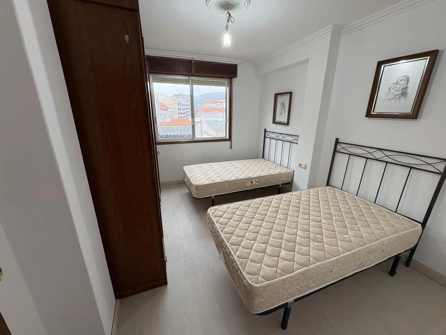 Bedroom of Flat for sale in Cangas 