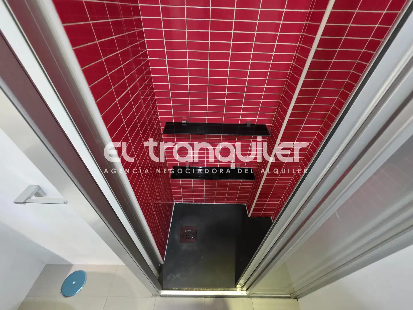Flat for rent in Madrid  with Air Conditioner, Furnished and Washing machine