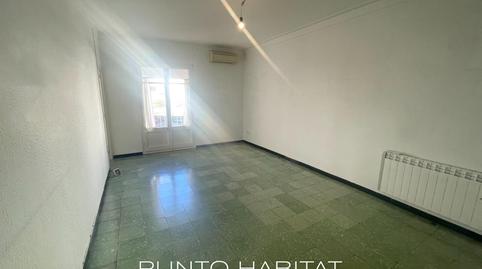 Photo 2 of Flat for sale in Avenida de la Mare de Déu de Montserrat, El Guinardó, Barcelona