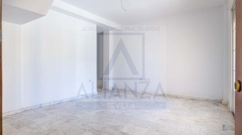Foto 4 von Gebäude zum Verkauf in Cordoba, 14, La Algaba, Sevilla