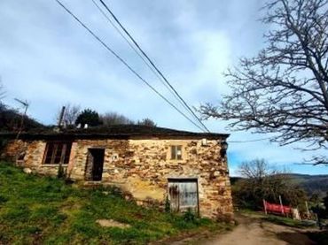 Haus zum Verkauf in Nonide