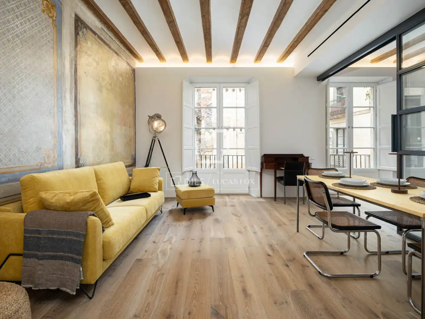 Sala de estar de Piso en venta en Barcelona con Aire acondicionado, Calefacción y Parquet