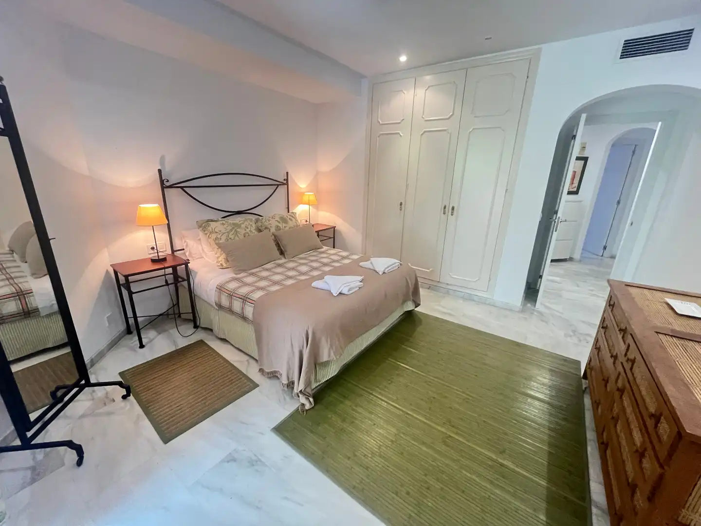 Bedroom of Flat for rent in Marbella  with Air Conditioner, Heating and Furnished