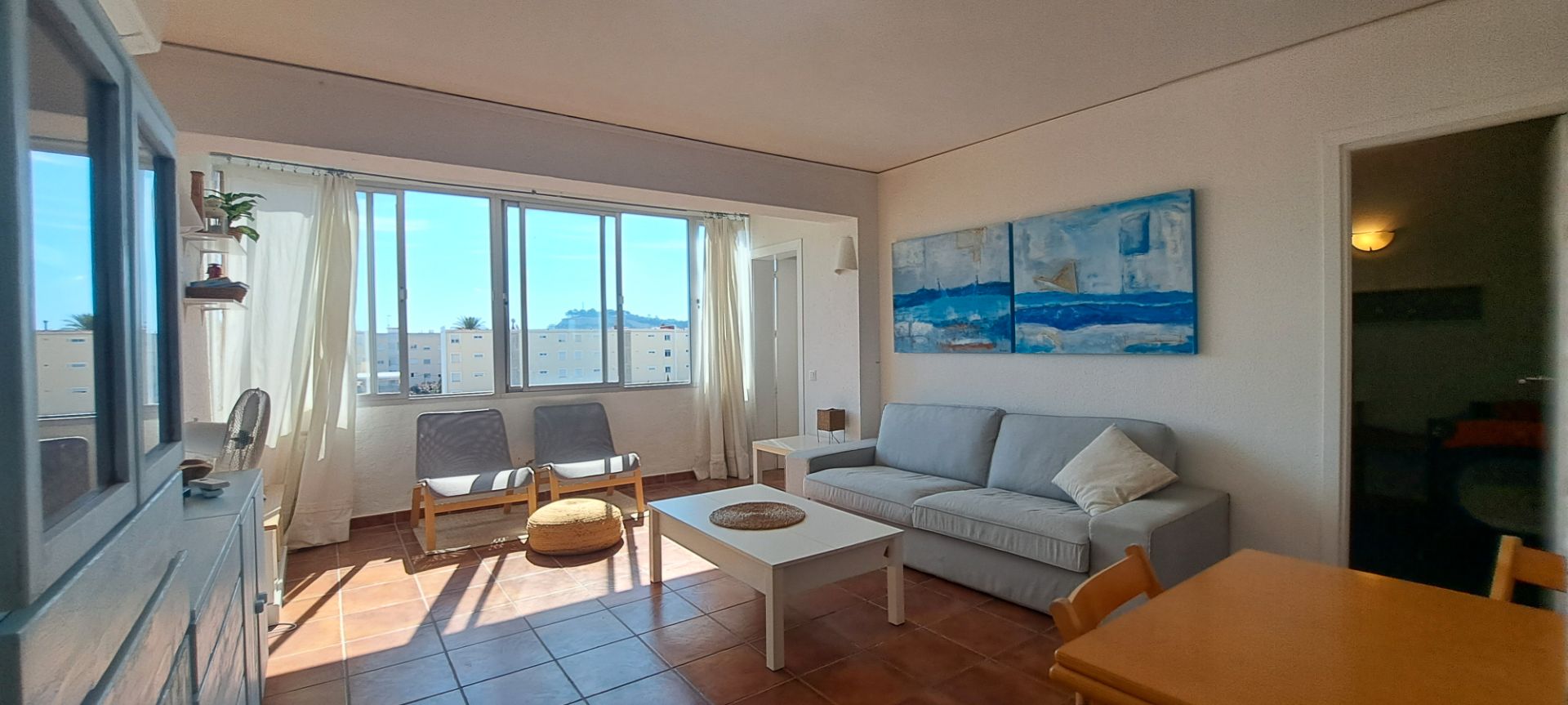 Sala d'estar de Apartament en venda en Dénia amb Aire condicionat, Terrassa i Moblat