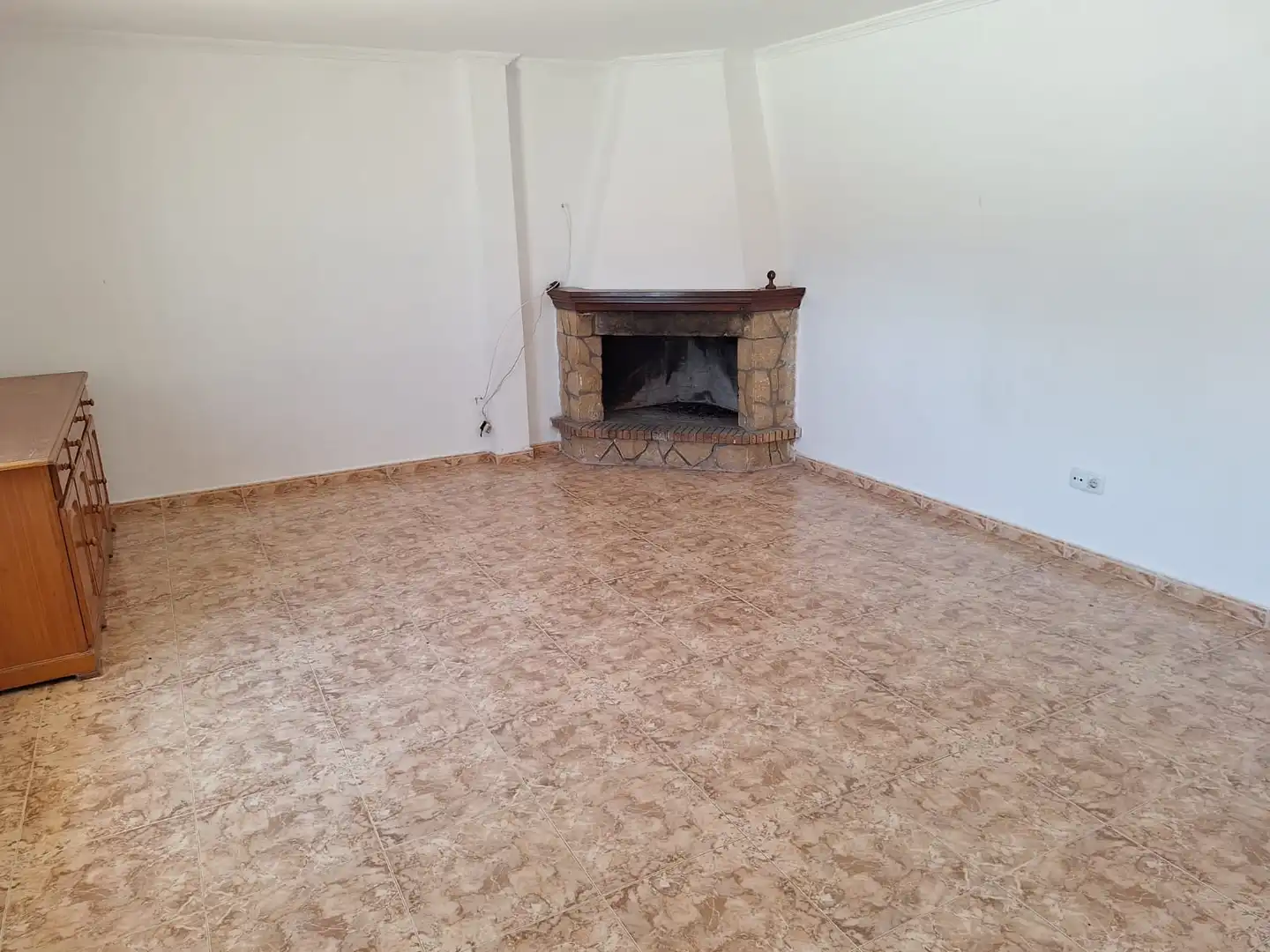 Sala d'estar de Casa o xalet en venda en Alicante / Alacant amb Jardí privat, Terrassa i Traster