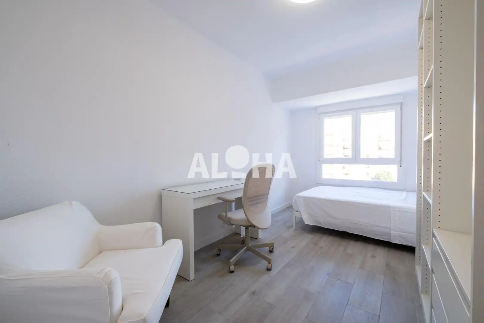Appartement compact avec terrasse à louer à Moncada, imagen 4