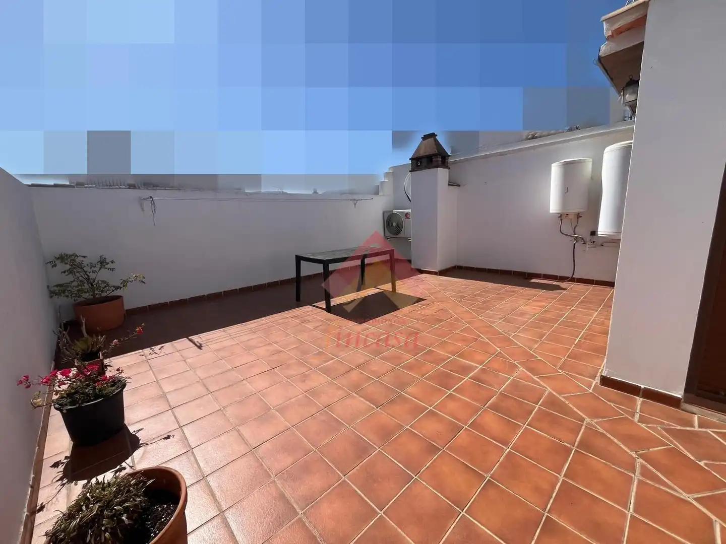 Terrace of Attic for rent in Ronda  with Air Conditioner, Terrace and Furnished
